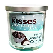 Triple Wick Scented Candle 14oz Hersheys Kisses Mint Truffle - US